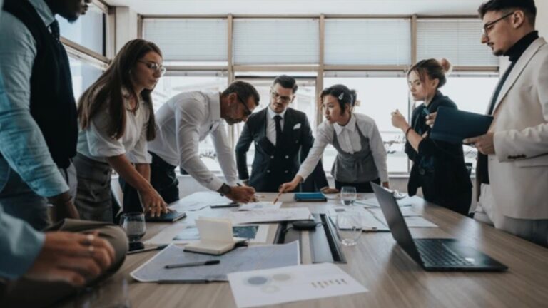 Proven Internal Communication Strategies That Actually Work